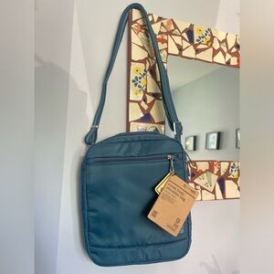 Pacsafe Antitheft Crossbody Shoulder Bag